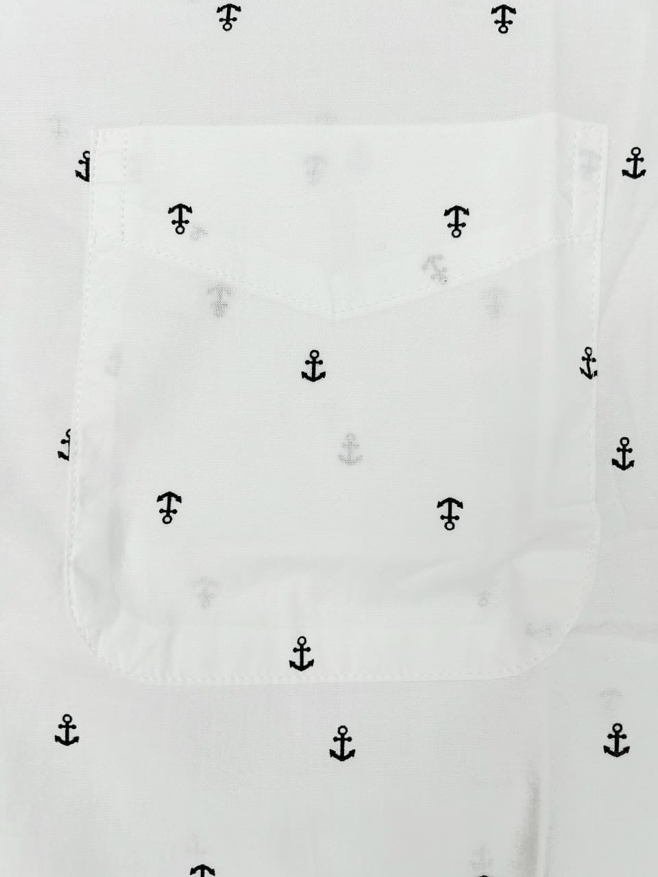 Old Navy Regular Fit Cotton Shirt in White Anchor
