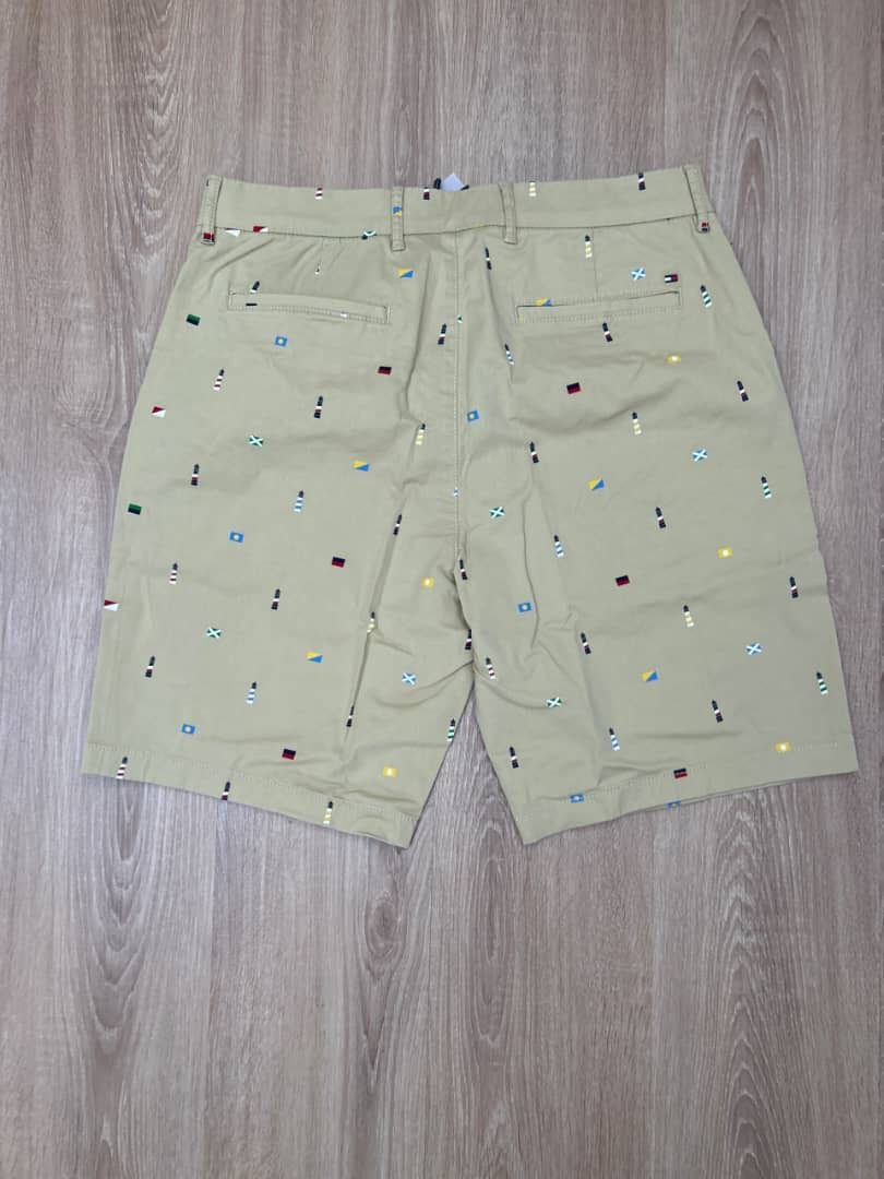 Tommy Hilfiger All over Flag Print Shorts in Beige