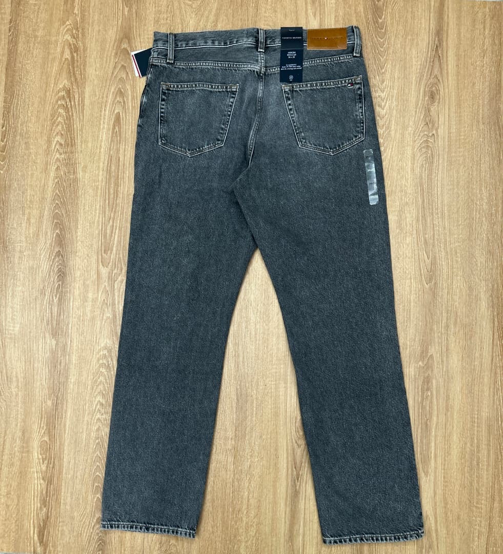 Tommy Hilfiger Regular Fit Denim in Grey