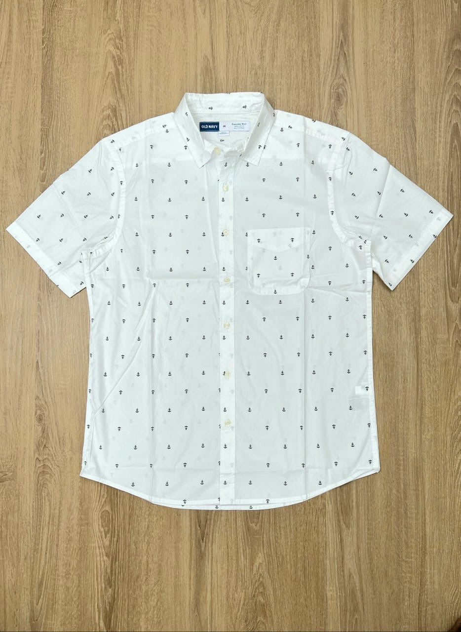 Old Navy Regular Fit Cotton Shirt in White Anchor