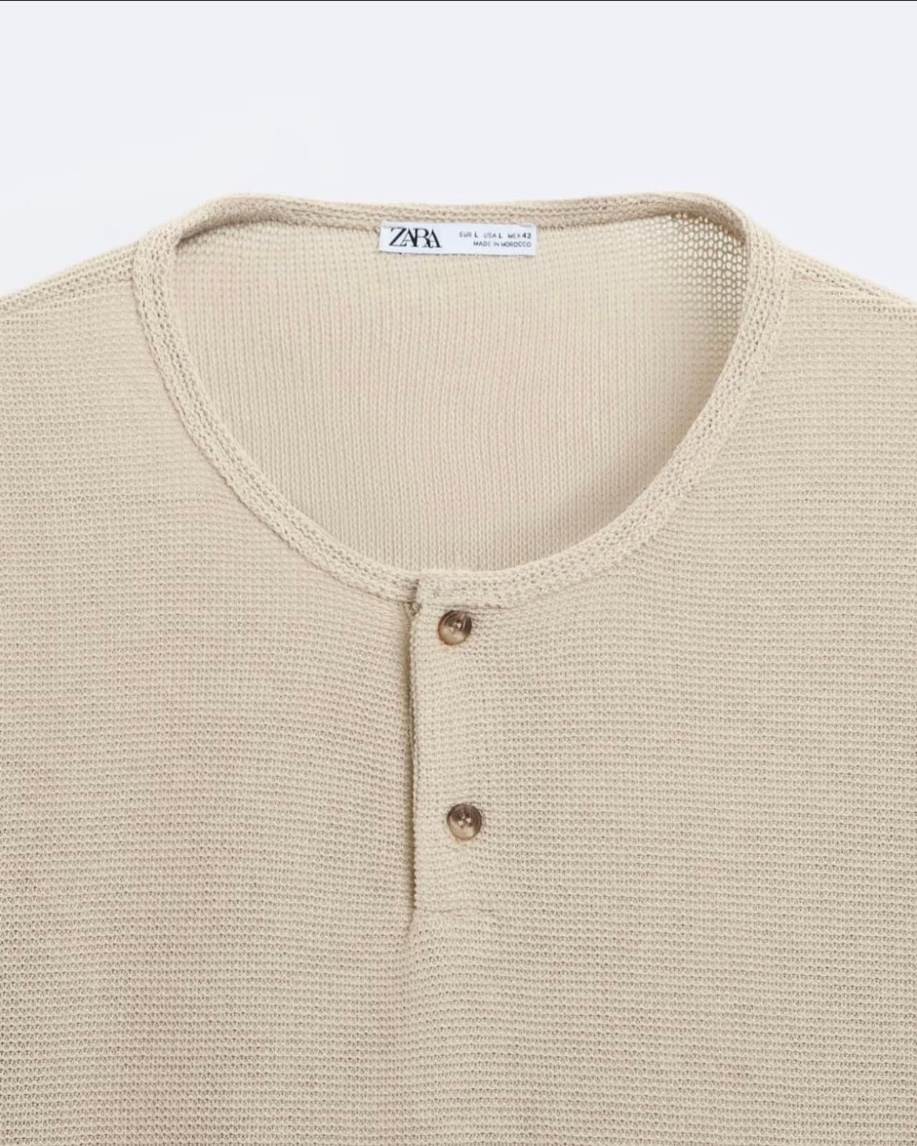 Zara T Shirt With Buttoned Neck In Brown