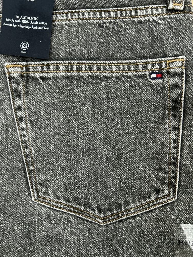 Tommy Hilfiger Regular Fit Denim in Grey