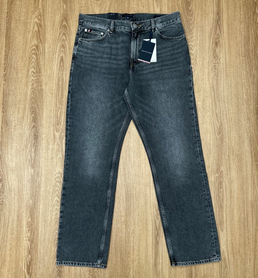 Tommy Hilfiger Regular Fit Denim in Grey