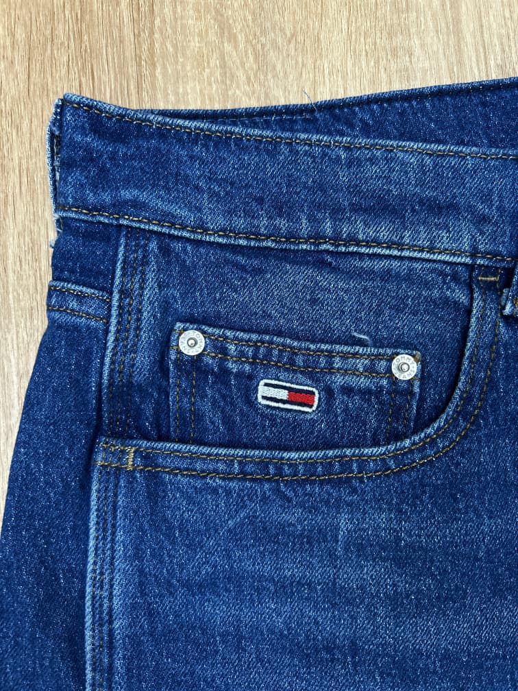 Tommy Hilfiger Relaxed Straight Fit Denim in Blue