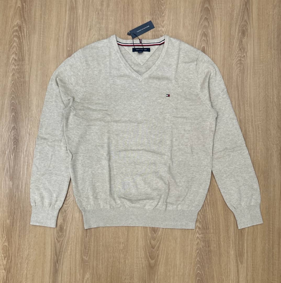 Tommy Hilfiger V Neck Sweater in Oatmeal