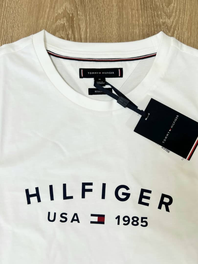 Tommy Hilfiger White T Shirt