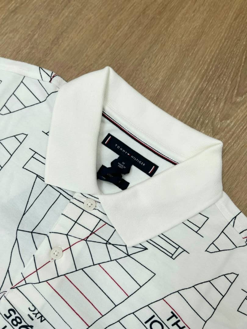 Tommy Hilfiger Polo Shirt in Off White
