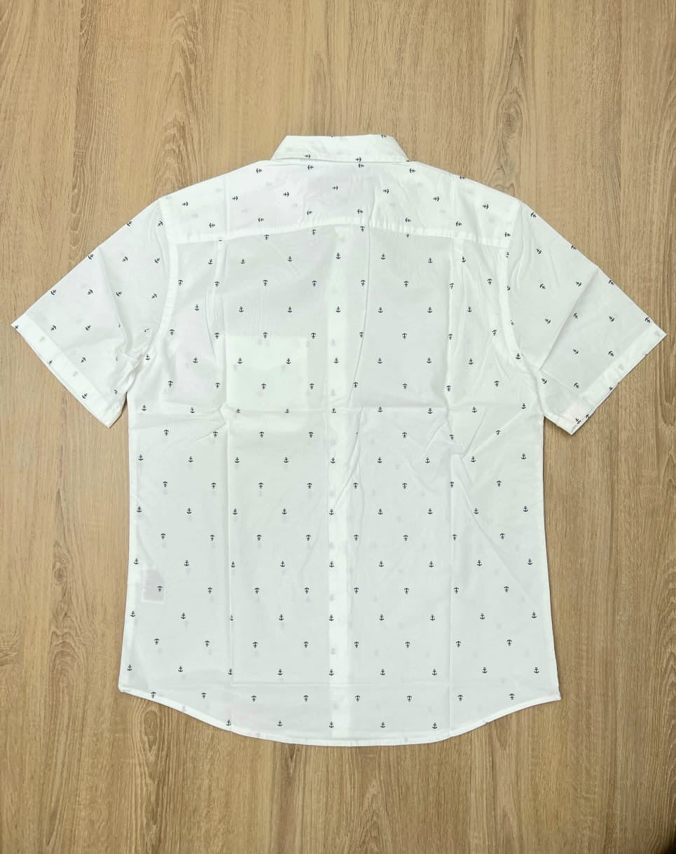 Old Navy Regular Fit Cotton Shirt in White Anchor