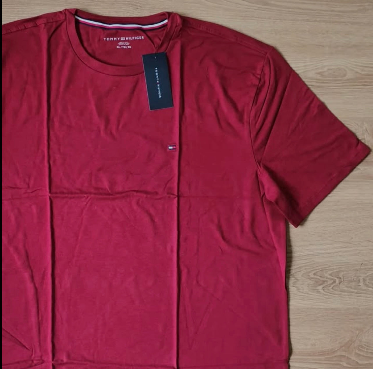 Tommy Hilfiger Regular Fit T Shirt in Maroon