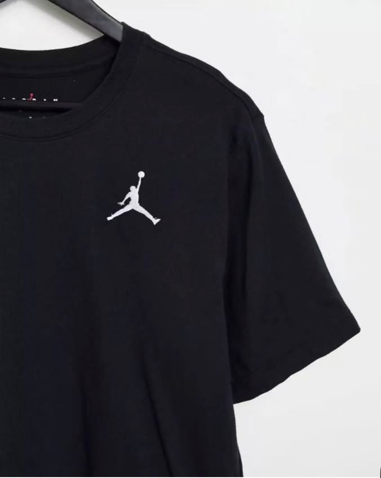 Jordan Regular Fit T shirt in Black