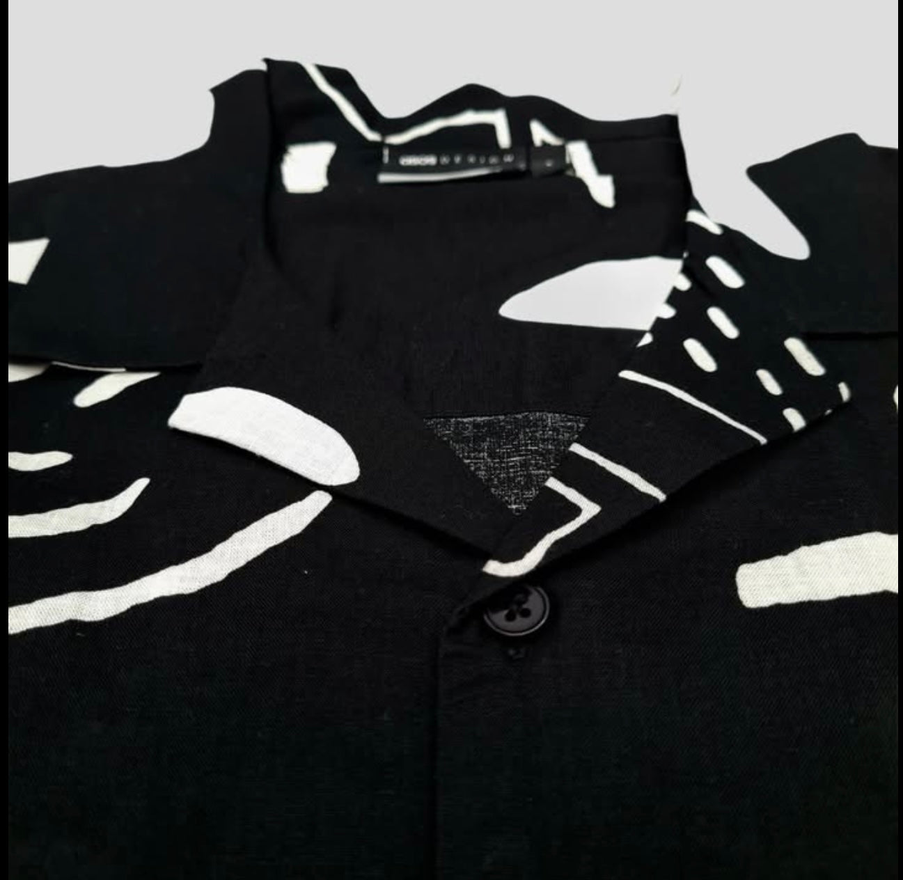 Asos Regular Fit Shirt in Black Pattern