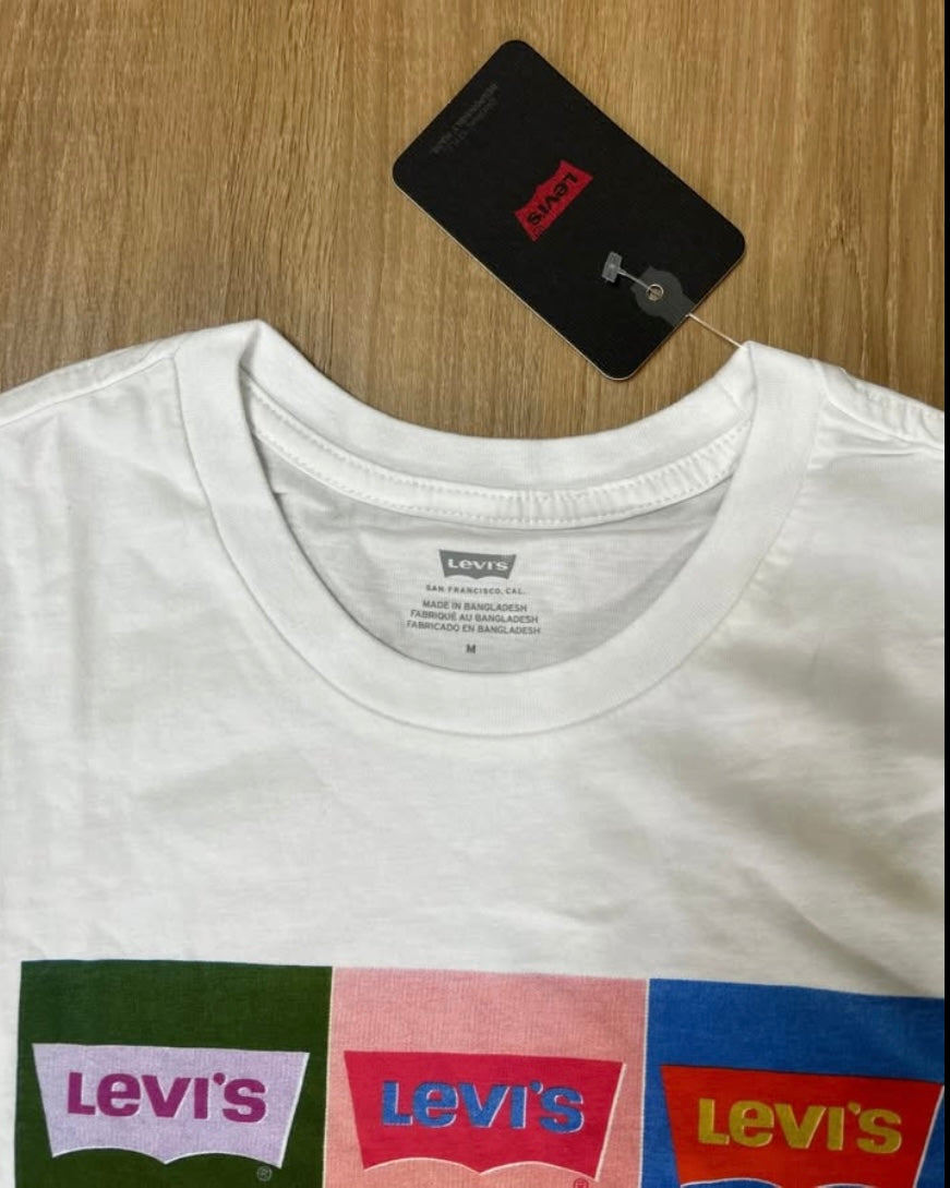 Levi’s T Shirt in White