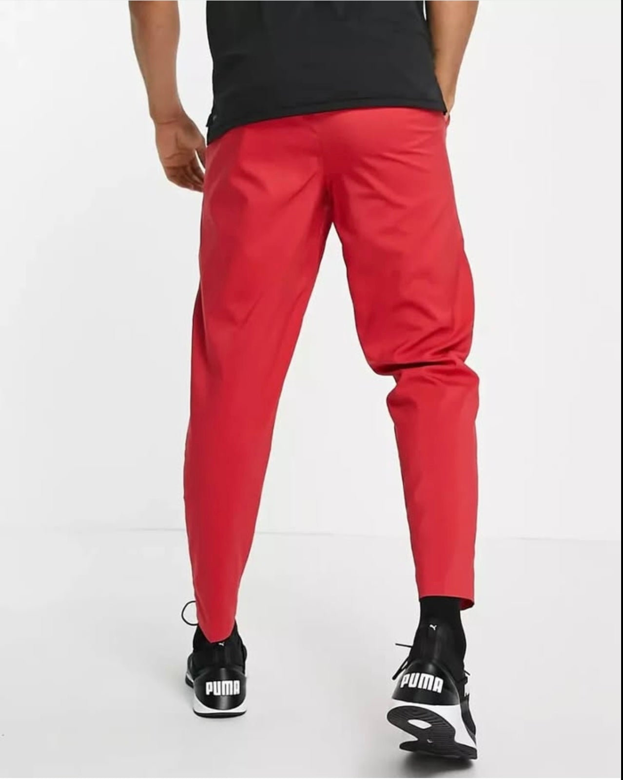 Puma Train Tech Woven Joggers in Red