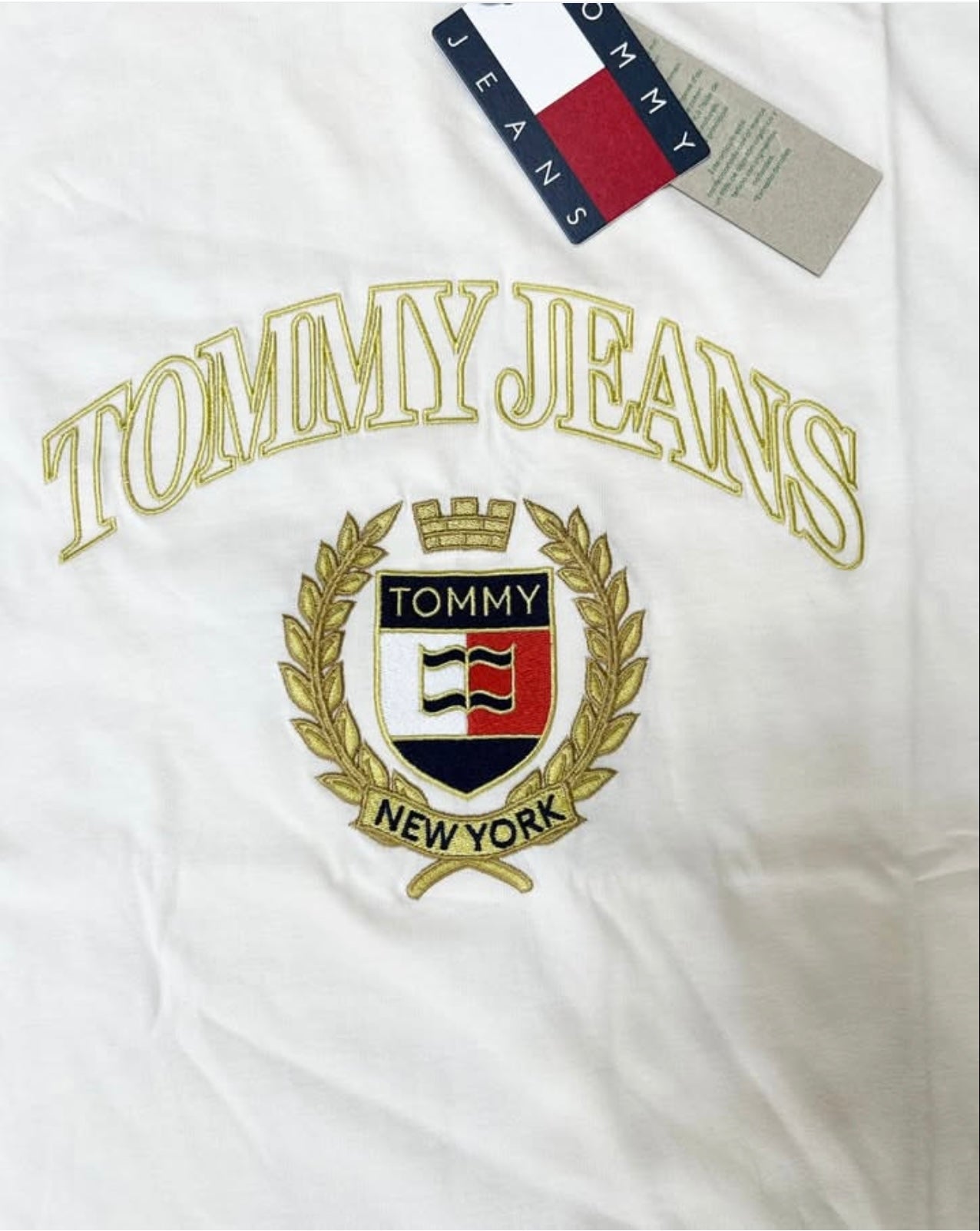 Tommy Hilfiger T Shirt in Off White