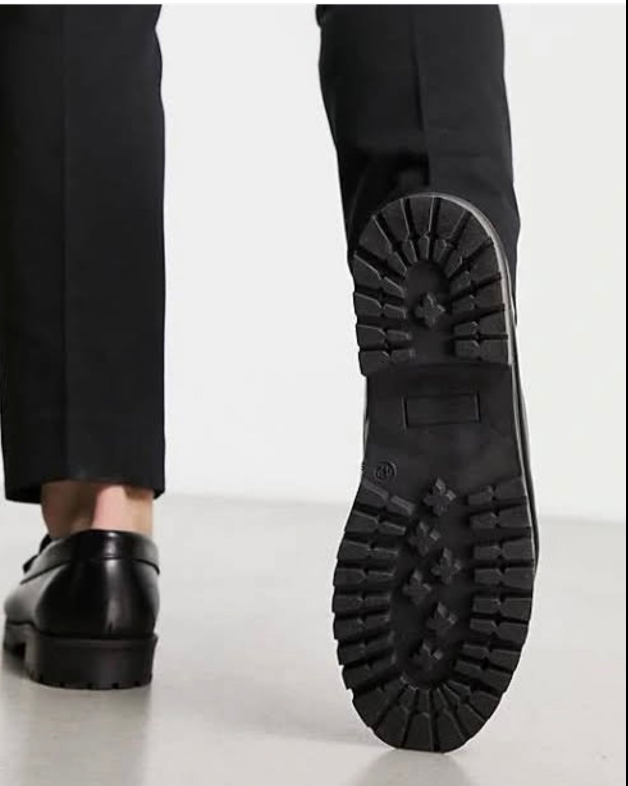 Schuh Ralph Loafers in Black Leather