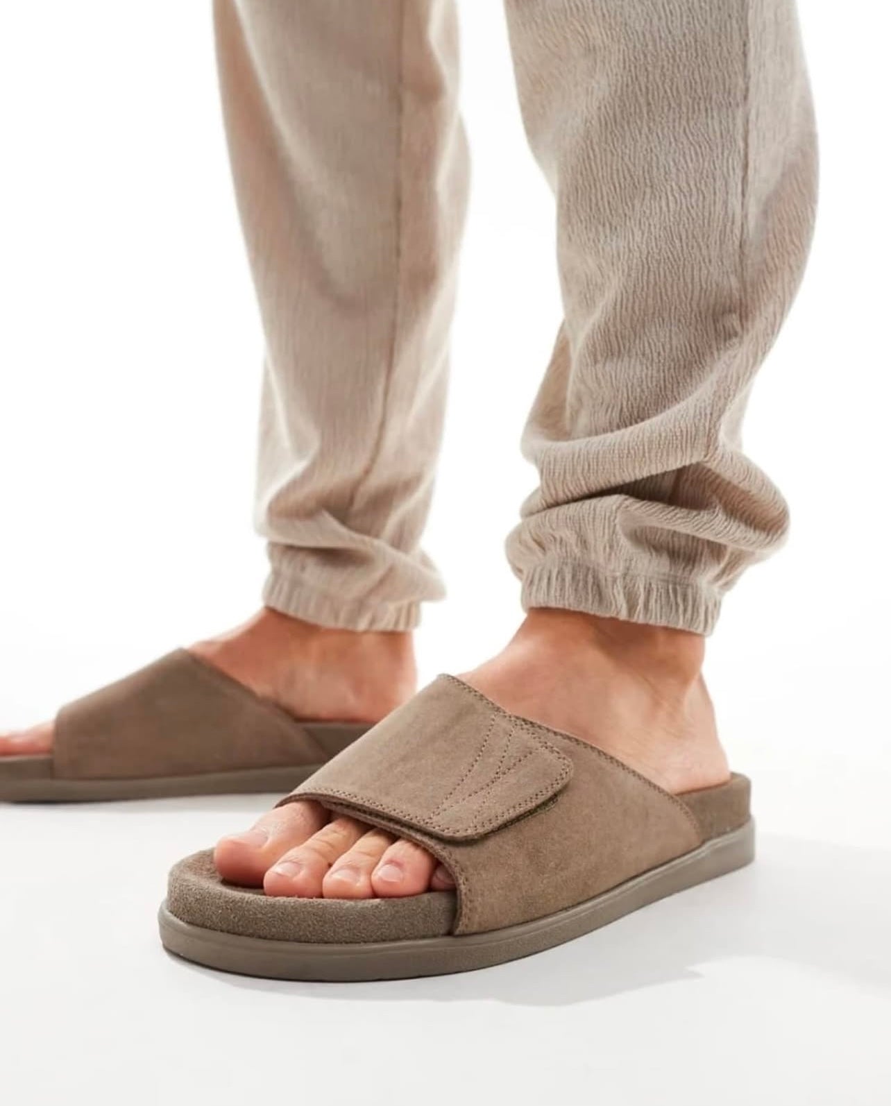 Schuh Leather Slippers in Suede