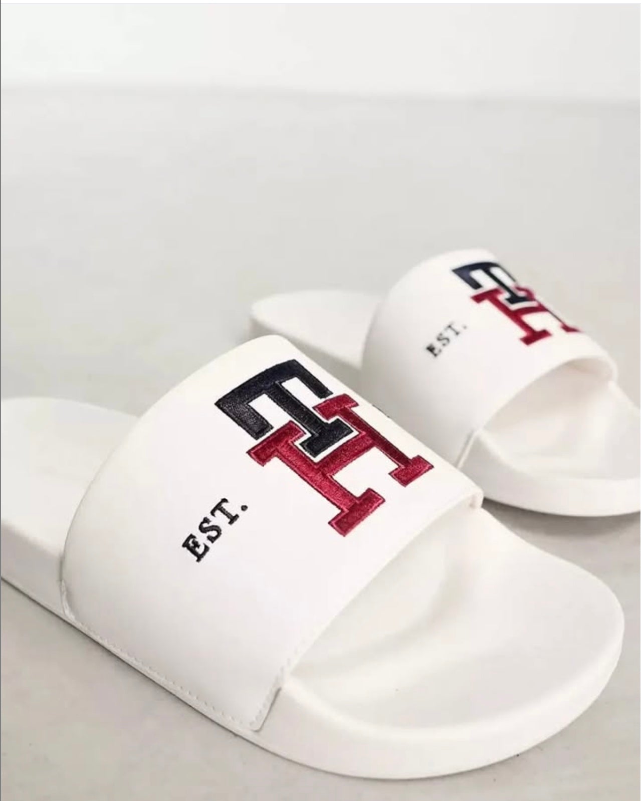 Tommy Hilfiger Slides in Off White
