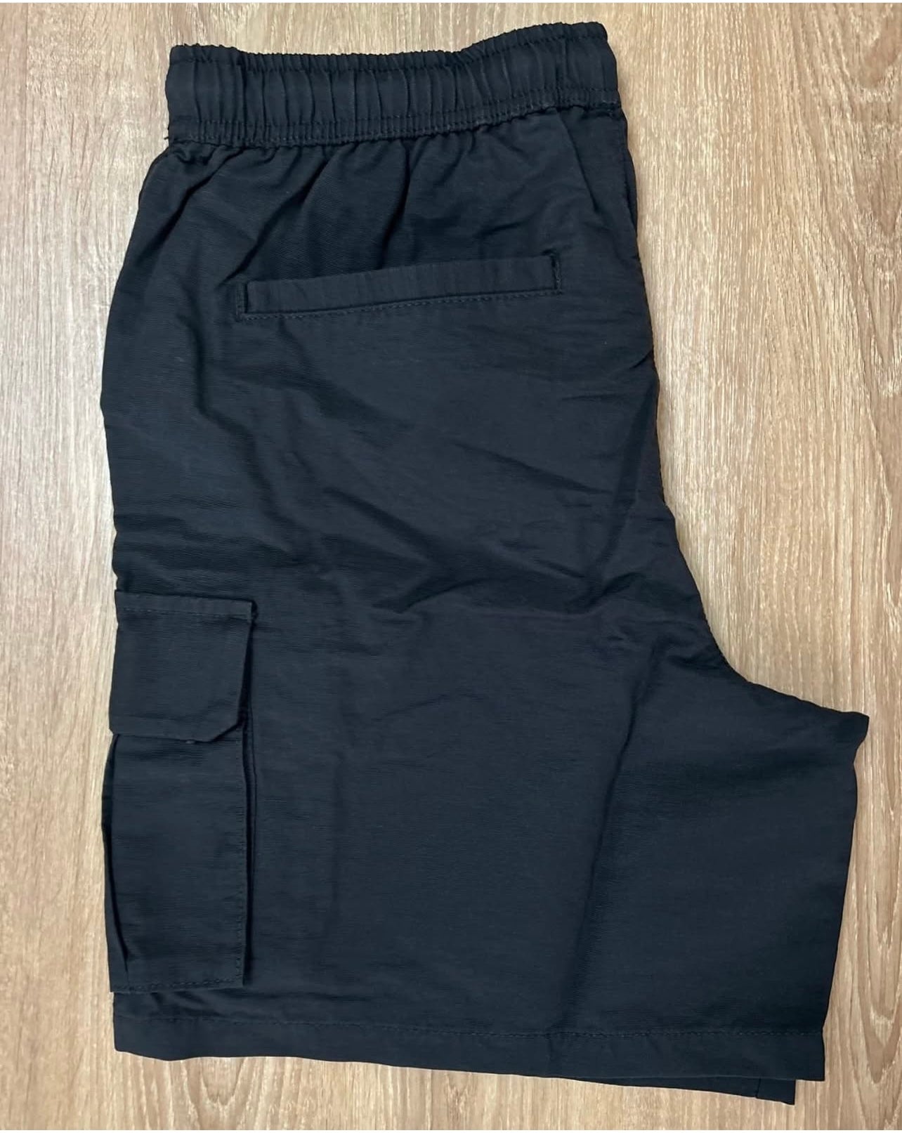 New Look Tech Cargo Shorts in Black