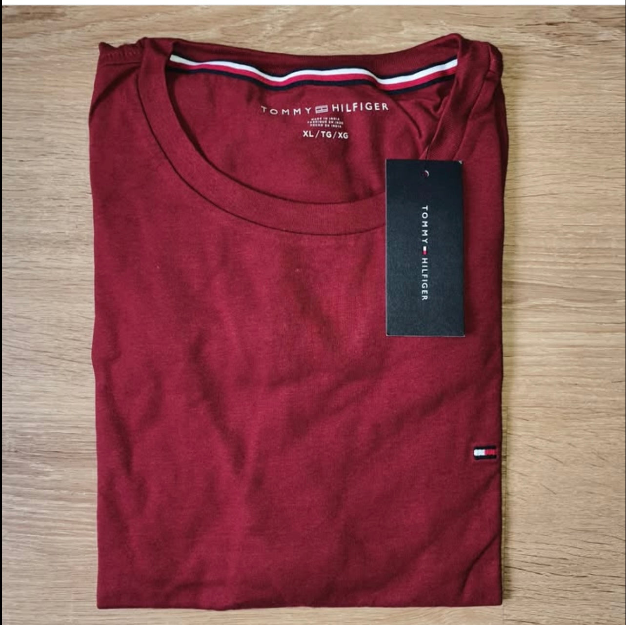 Tommy Hilfiger Regular Fit T Shirt in Maroon