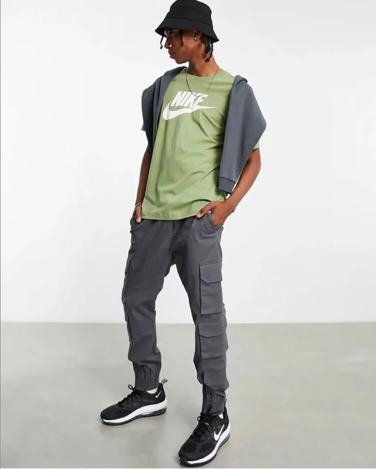 Nike Regular Fit Air Cotton T Shirt in Green