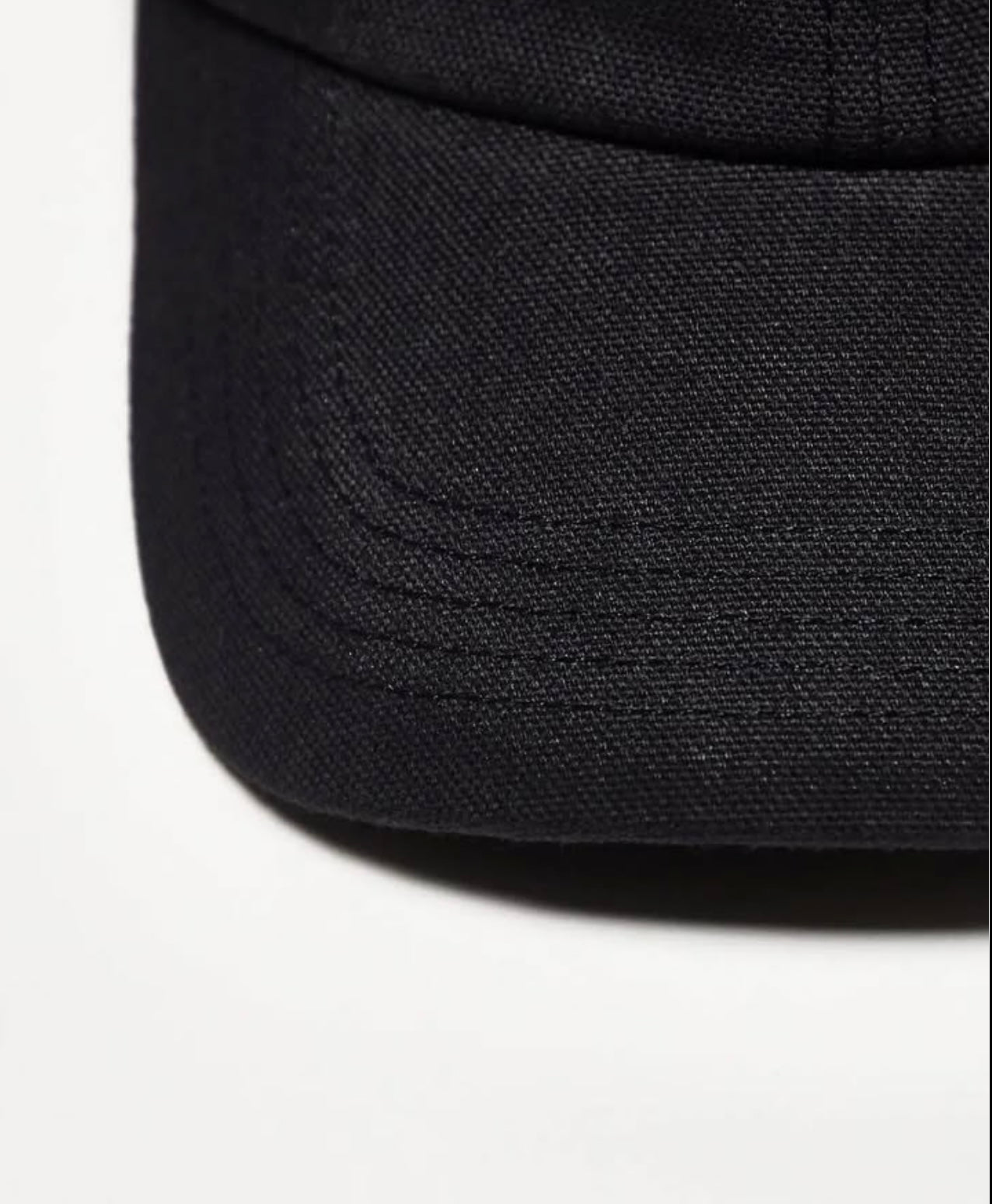 Tommy Hilfiger Baseball Cap in Black