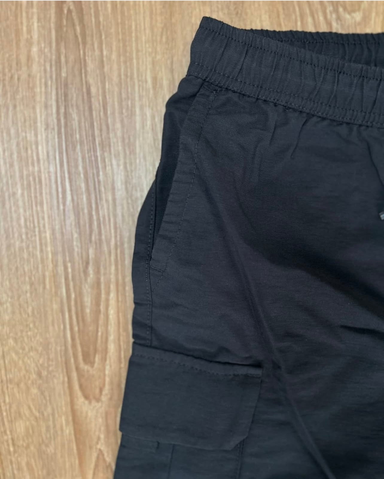 New Look Tech Cargo Shorts in Black