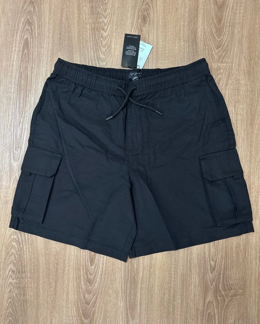 New Look Tech Cargo Shorts in Black