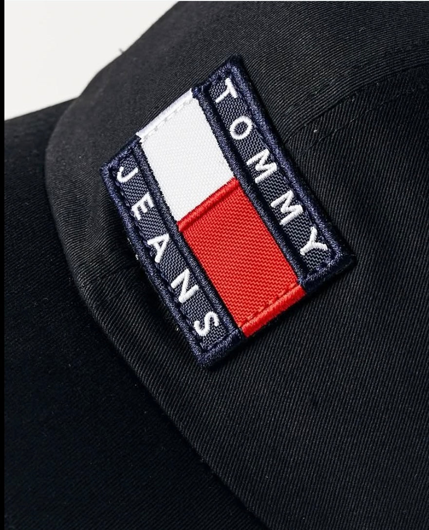 Tommy Hilfiger Baseball Cap in Black