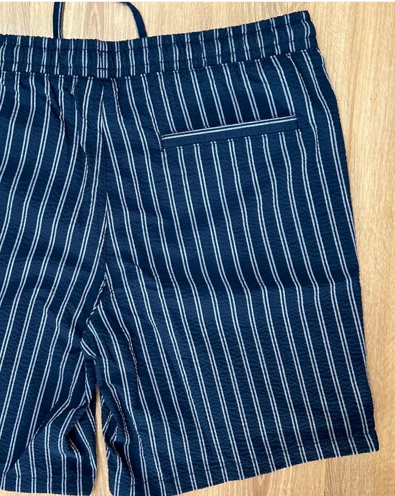 Jack & Jones Regular Fit Seersucker Shorts in Navy