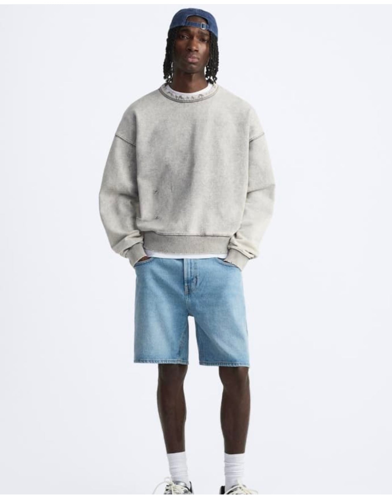 Zara Denim Shorts in Blue