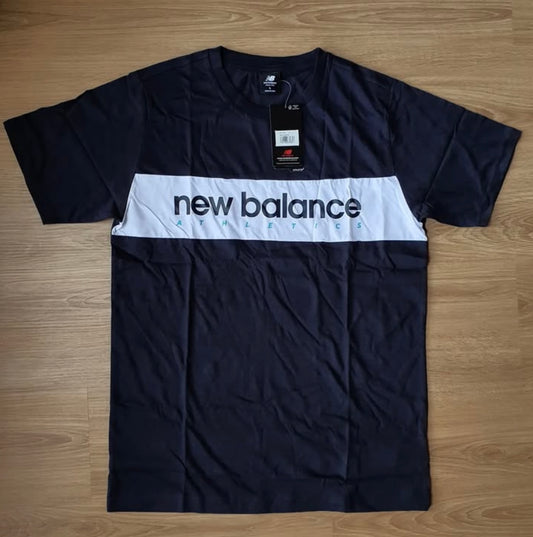New Balance Regular Fit Digital Print Short Sleeve T Shirt in Navy