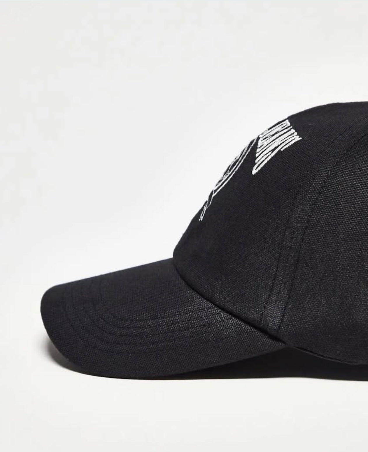 Tommy Hilfiger Baseball Cap in Black