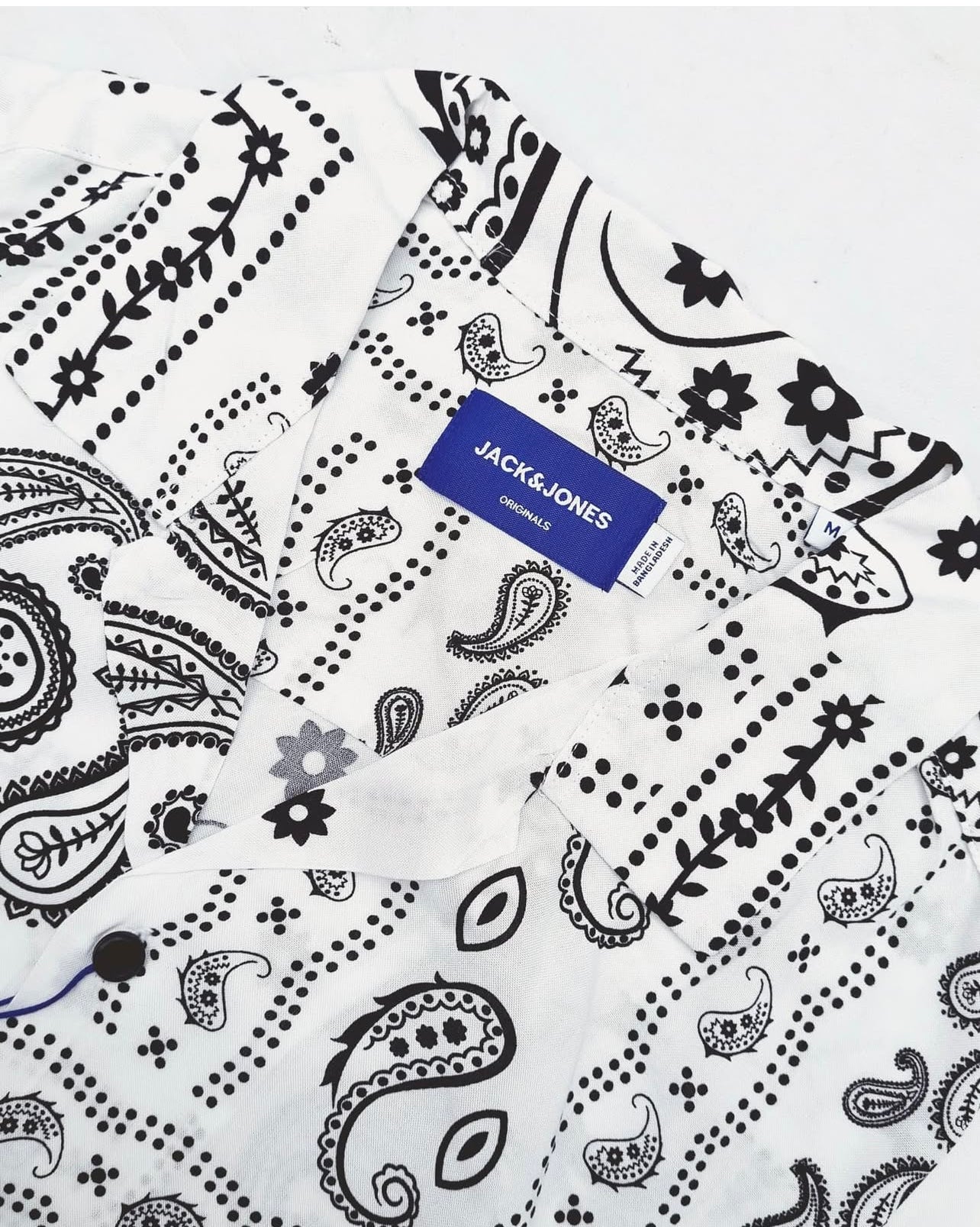 Jack & Jones Regular Fit White Shirt in Paisley Pattern