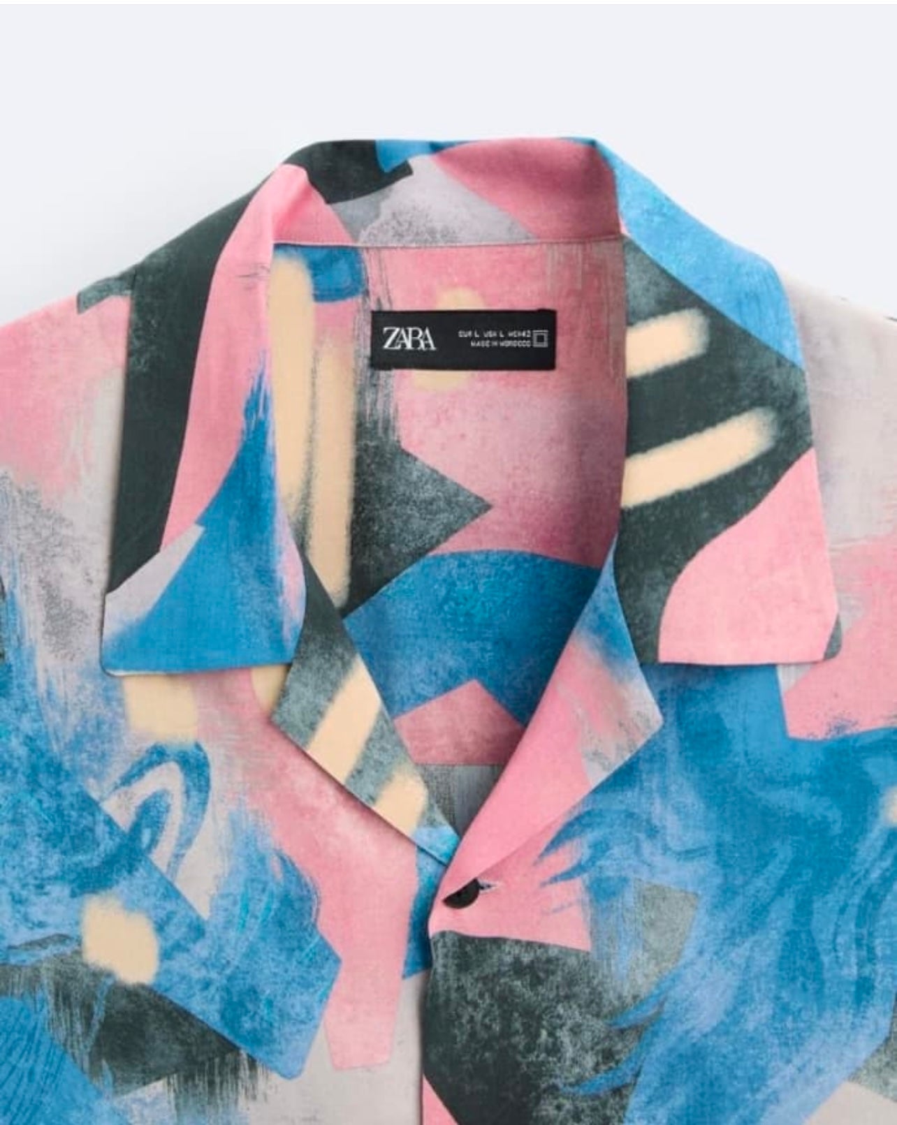 Zara Regular Fit Shirt in Geometric Print