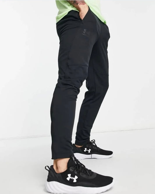 Under Armour Pique Joggers in Black