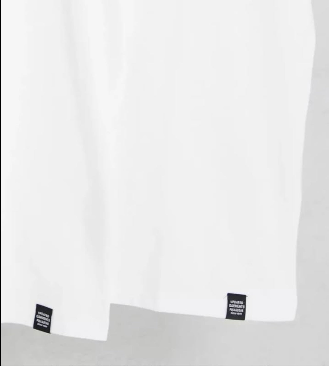 Pull & Bear T Shirt in White (Pack of One)
