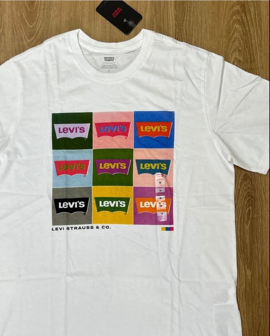 Levi’s T Shirt in White
