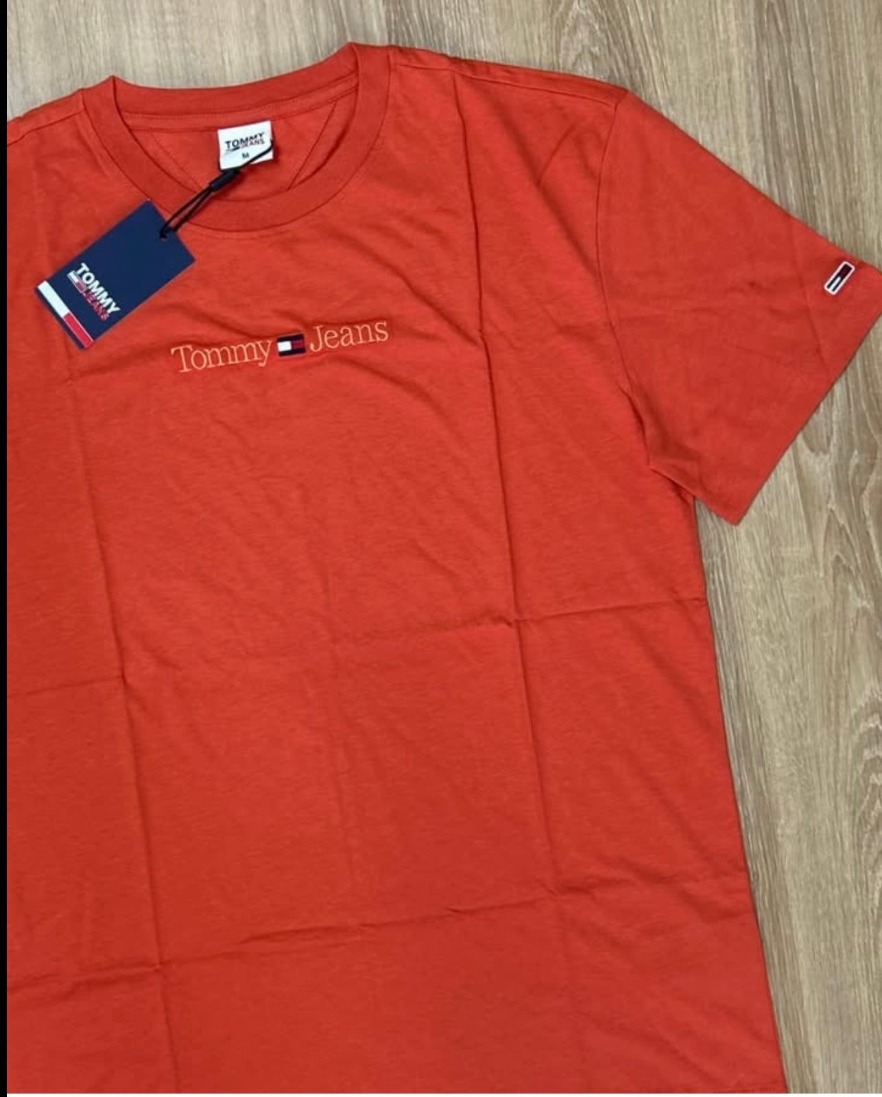 Tommy Hilfiger T Shirt in Orange