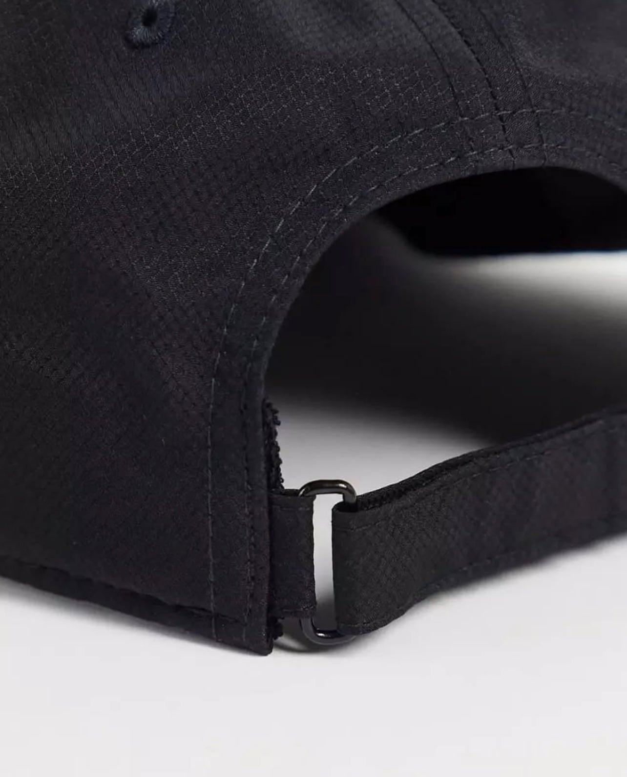 Lacoste Baseball Cap in Black