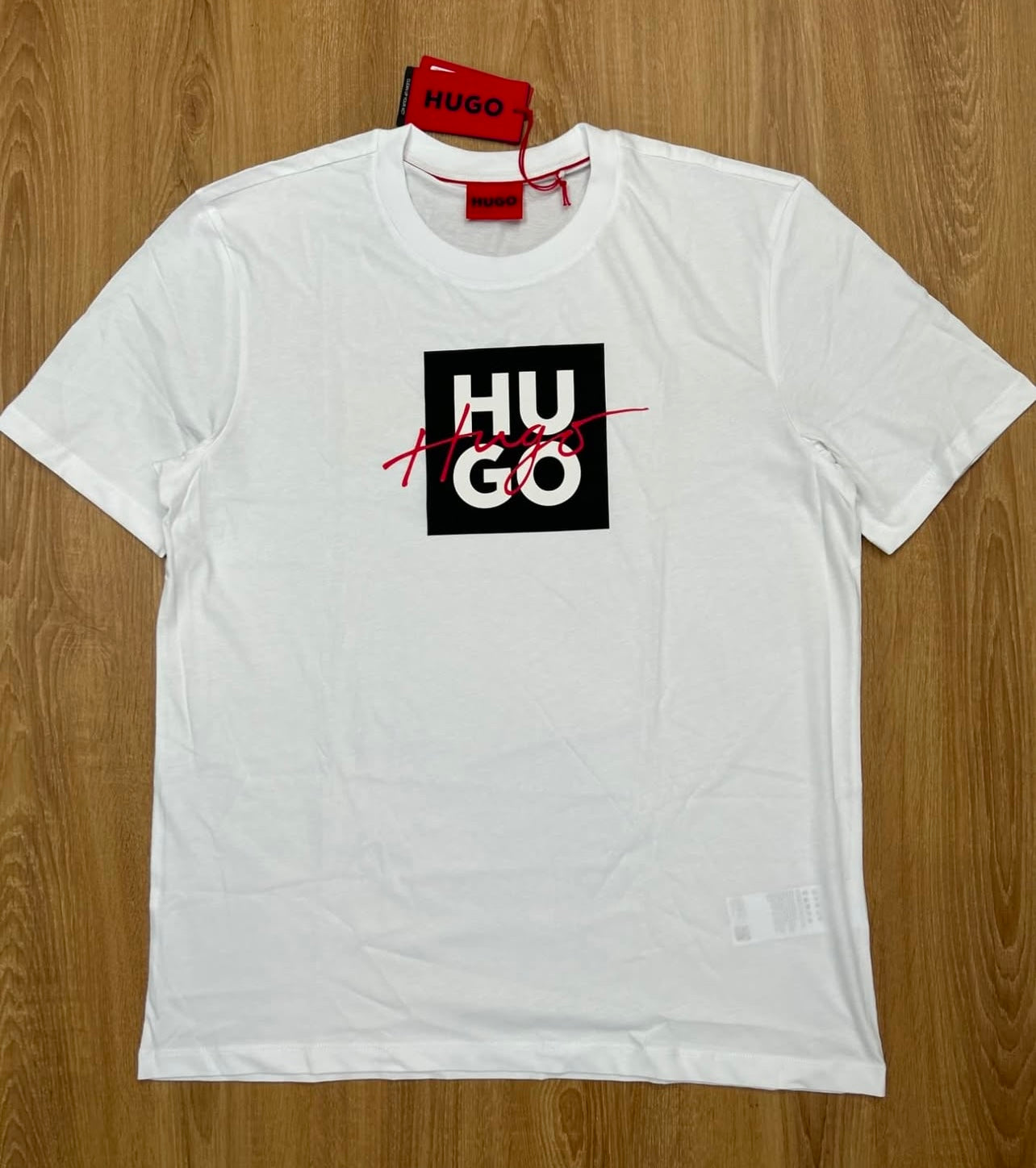 H B Regular Fit T shirt in White with Script Logo