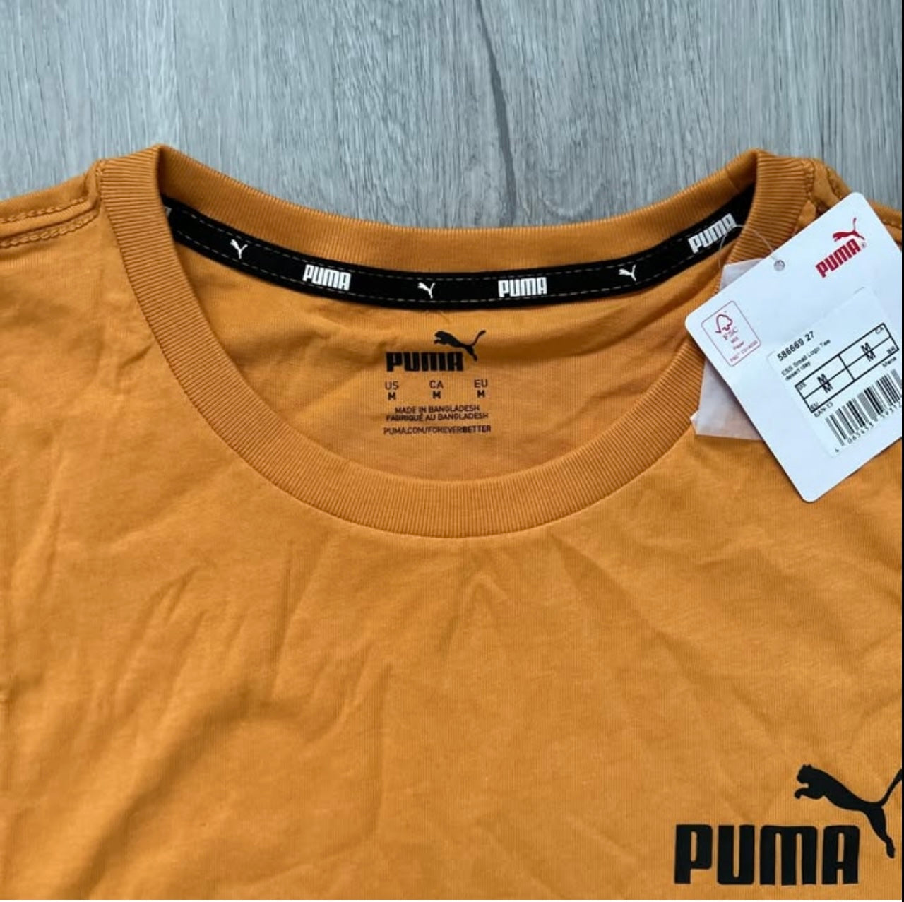 Puma T-shirt in Orange