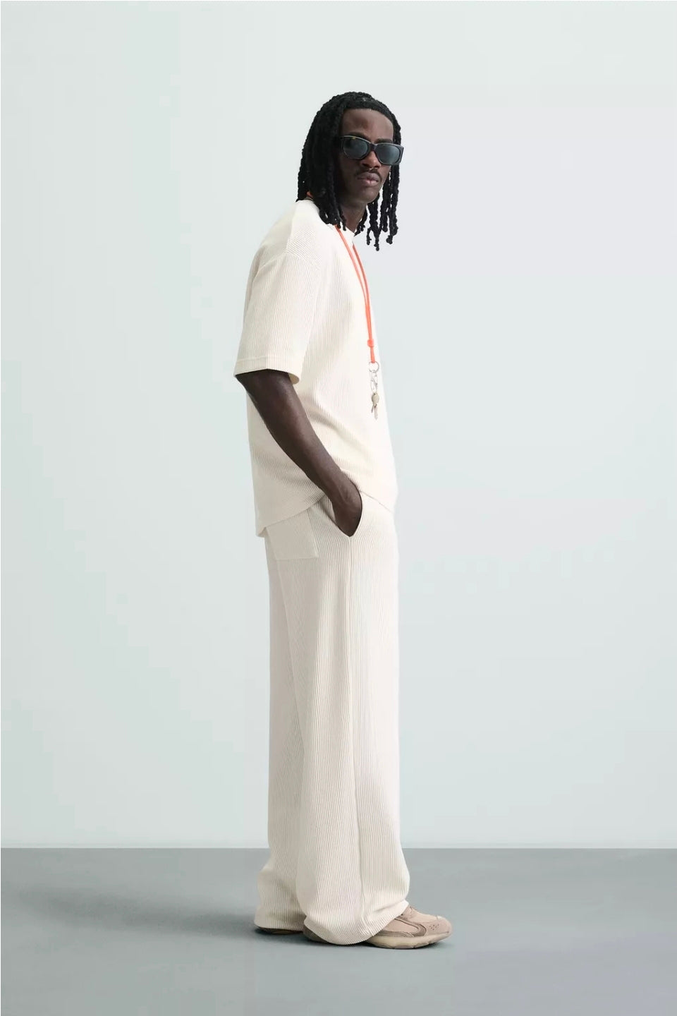 Zara Relaxed Fit Vertical Textured Pant