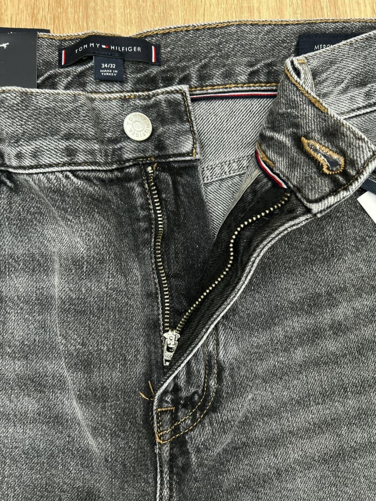 Tommy Hilfiger Regular Fit Denim in Grey