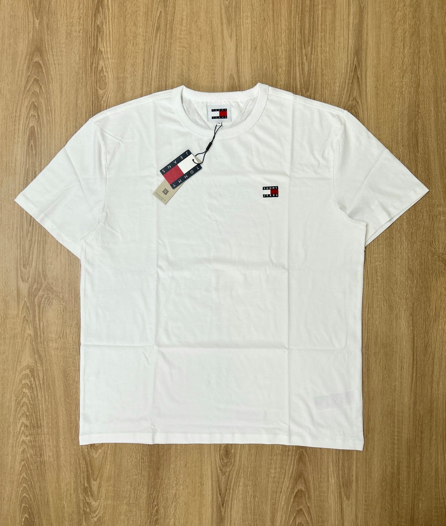 Tommy Hilfiger Regular Fit Cotton T Shirt in White