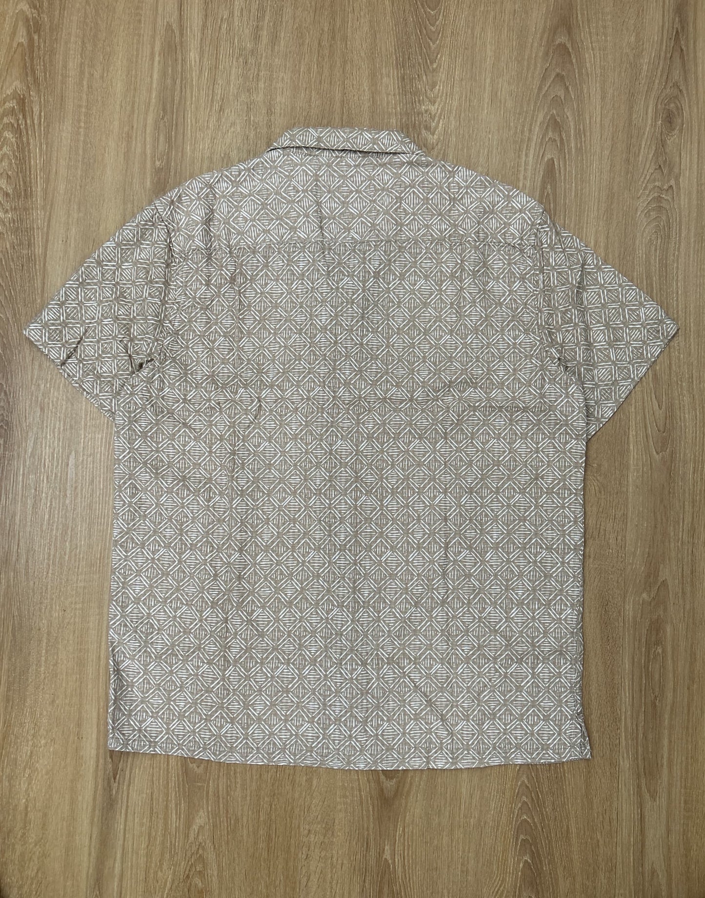M B X Regular Fit Textured Shirt in Oat meal