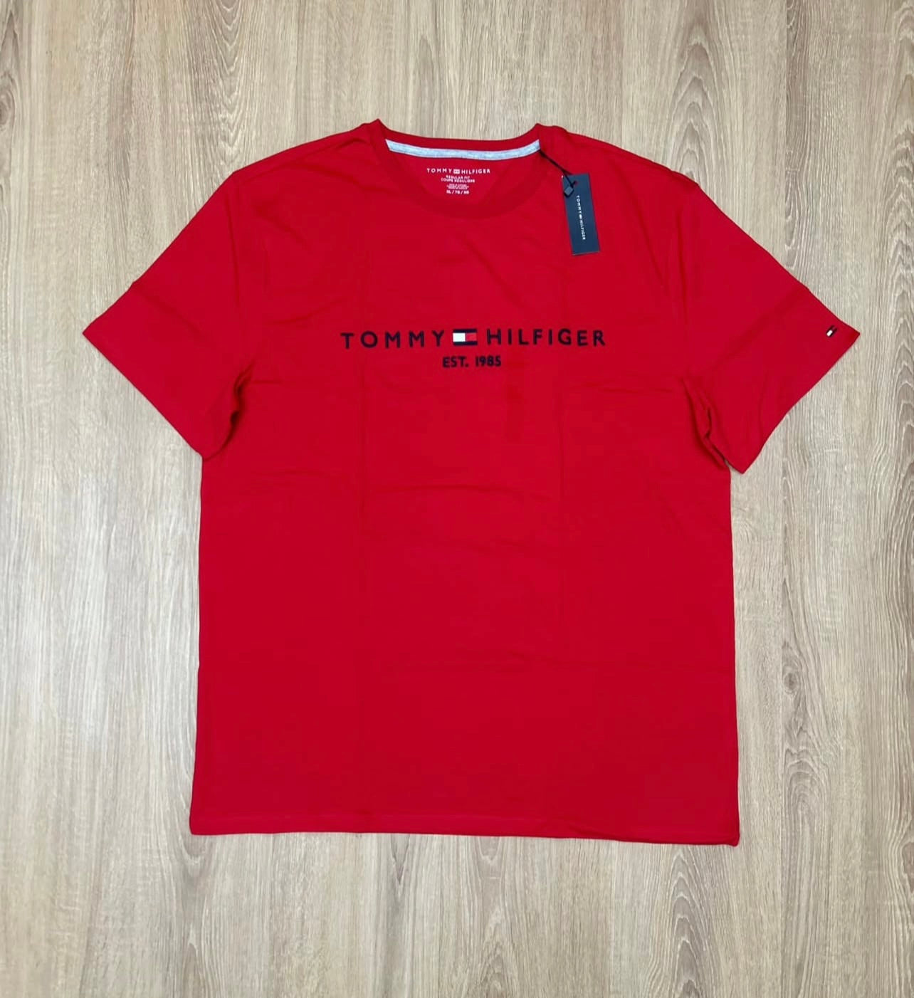 Tommy Hilfiger T Shirt in Red