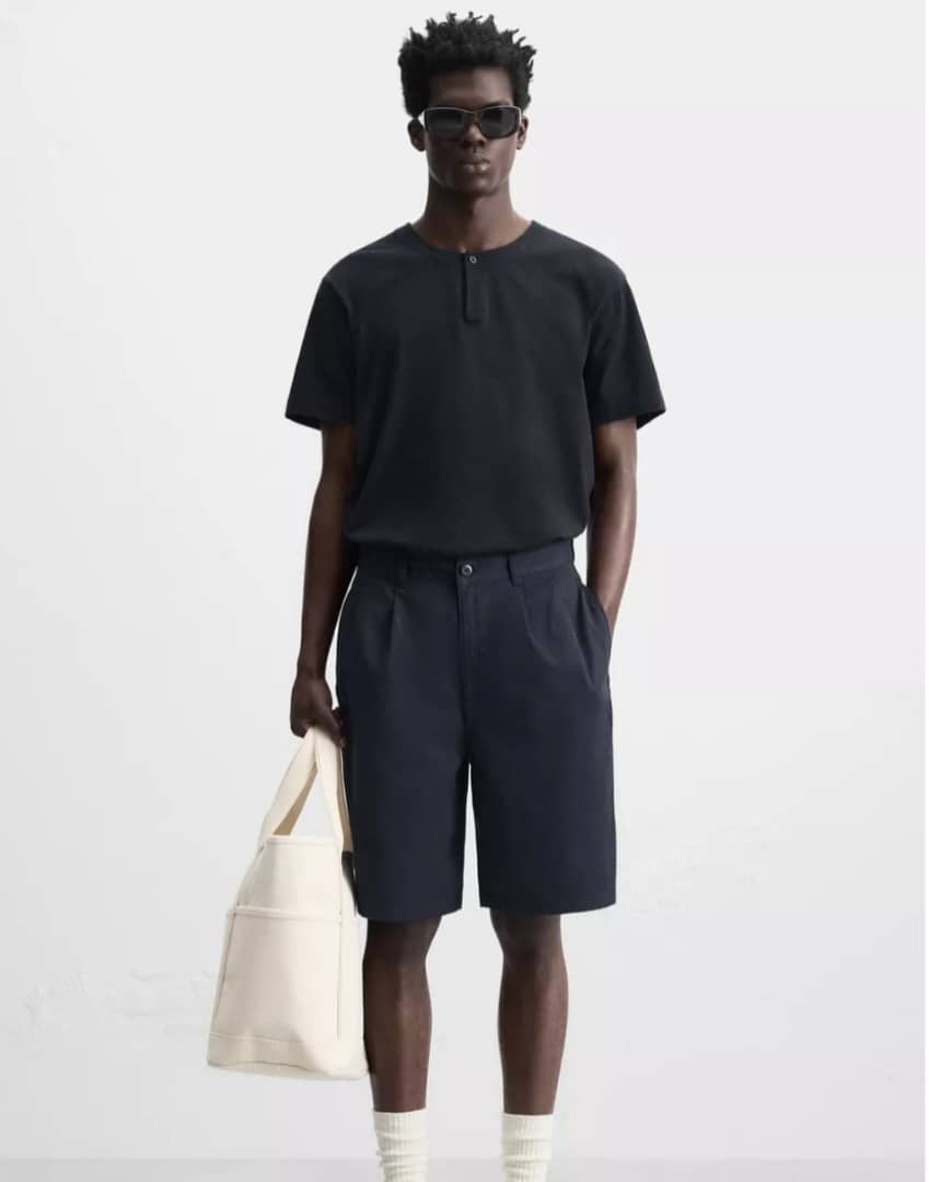 Zara Button Neck T Shirt in Navy