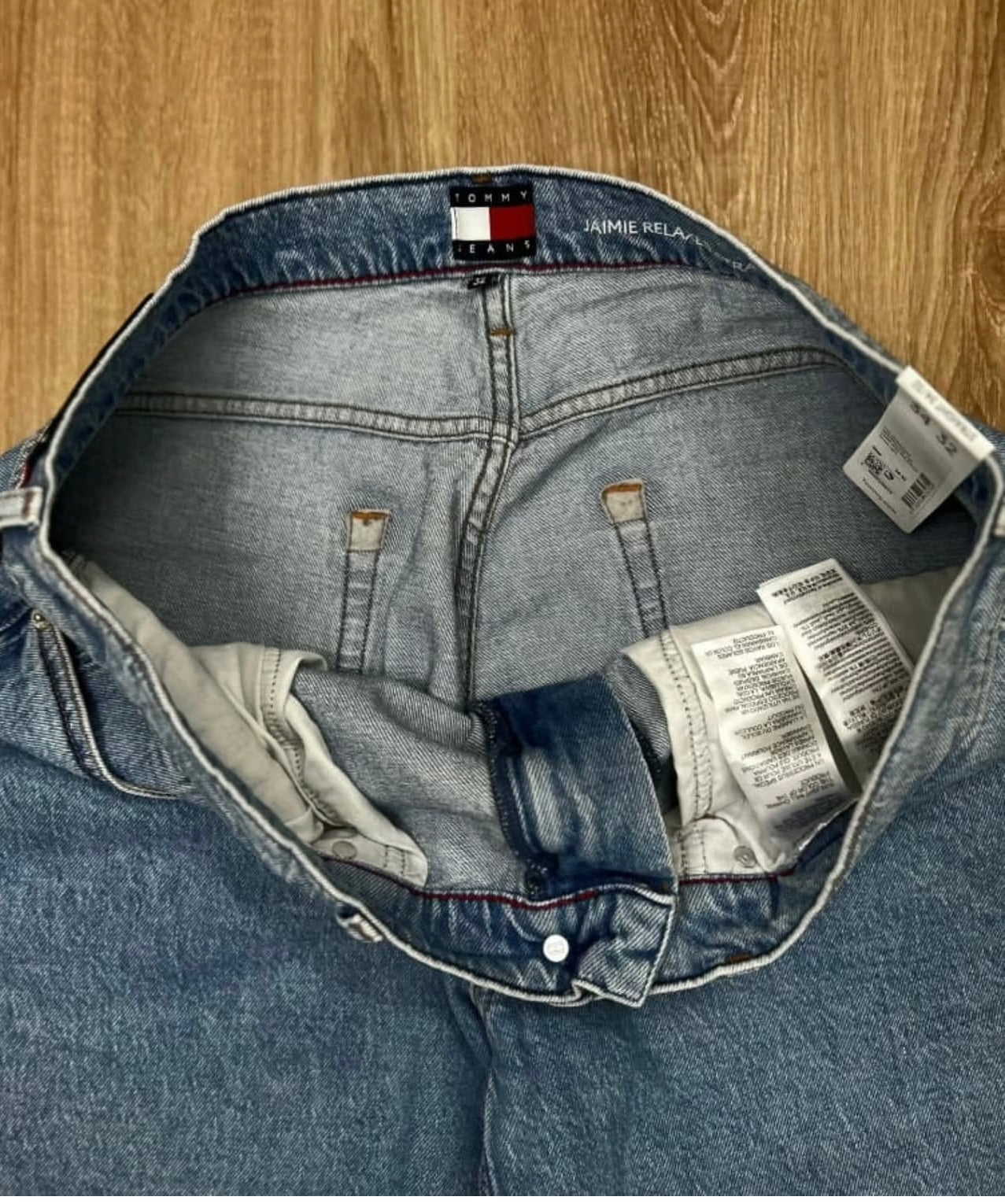 Tommy Hilfiger Baggy Fit Denim in Light Blue