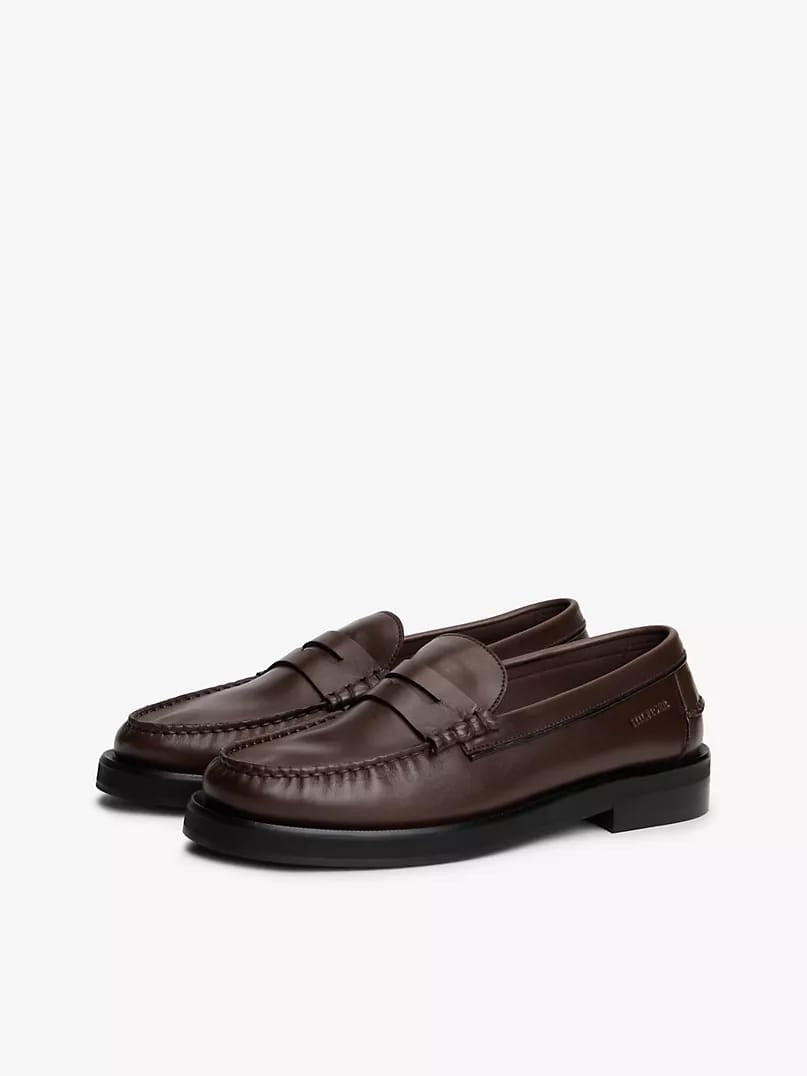 Tommy Hilfiger Leather Penny Loafers in Brown