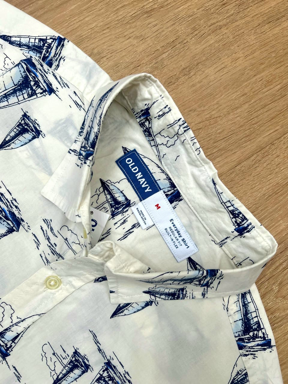 Old navy Regular Fit Nautical Pattern Shirt in Off White